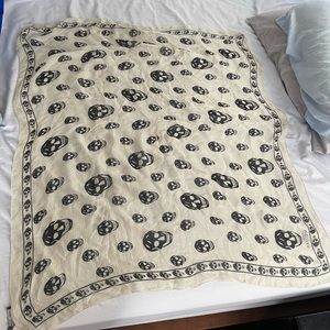 Alexander Mcqueen silk scarf